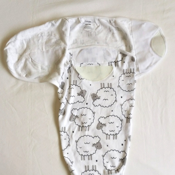 simple joys by carter's neutral sheep velcro swaddle blanket sleepsack 0-3 month - Picture 6 of 8